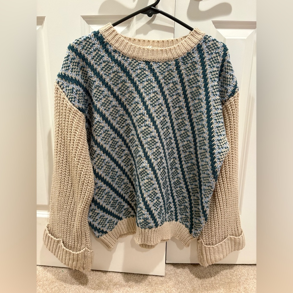 Chunky Knit Colorblock Sweater | Blue & Beige Textured Pullover